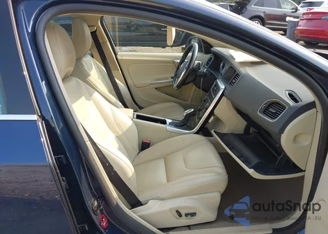 2013 Volvo S60 T5 from USA, damaged, VIN YV1612FS6D1214240